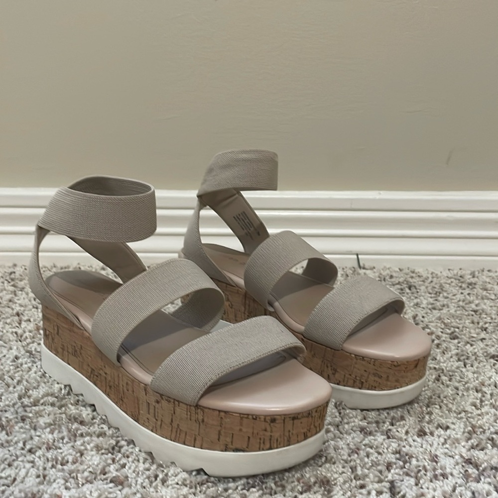 Madden Girl Platform Sandals Size 9 (some marks on white, but hard to see)